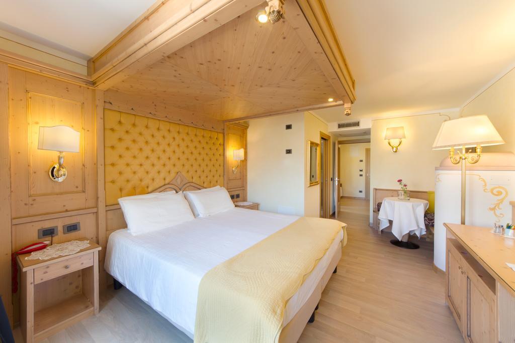 Piz Galin Grand Hotel Family & Wellness Andalo Pokoj fotografie